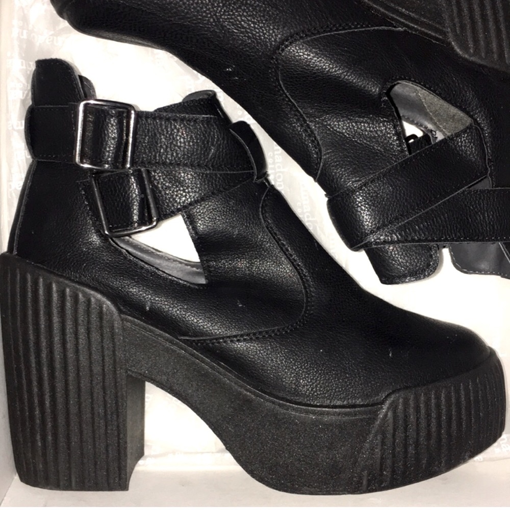 Chunky heel booties
